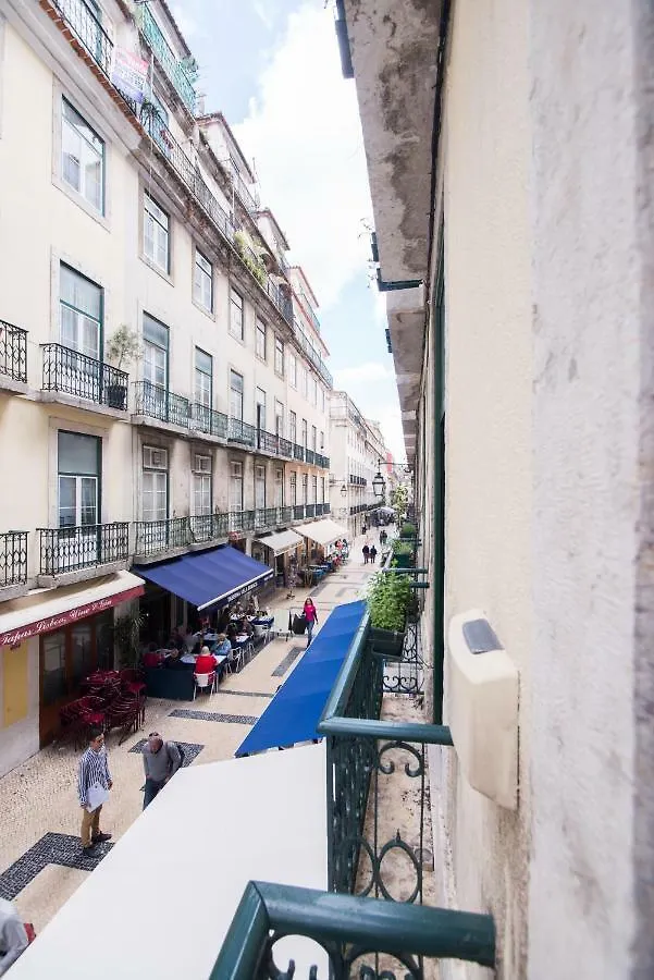 Classic Lisbon Downtown Apartment